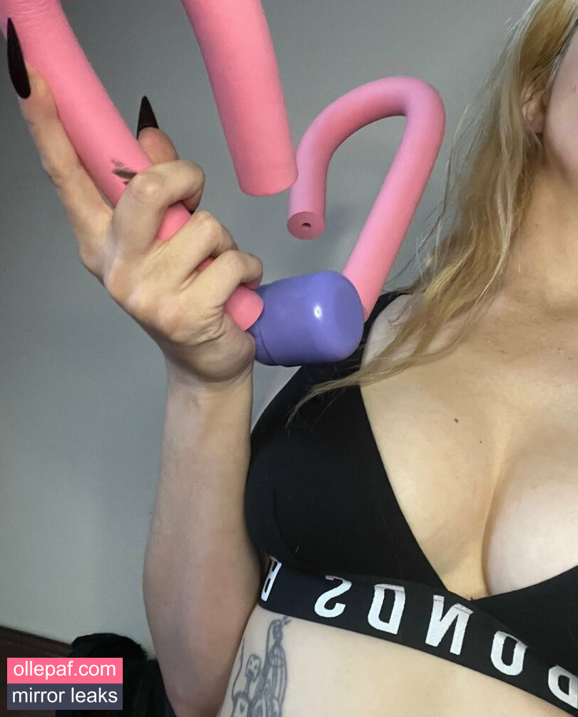 Latest Leaks camilledeville Nude #5 - Fapello